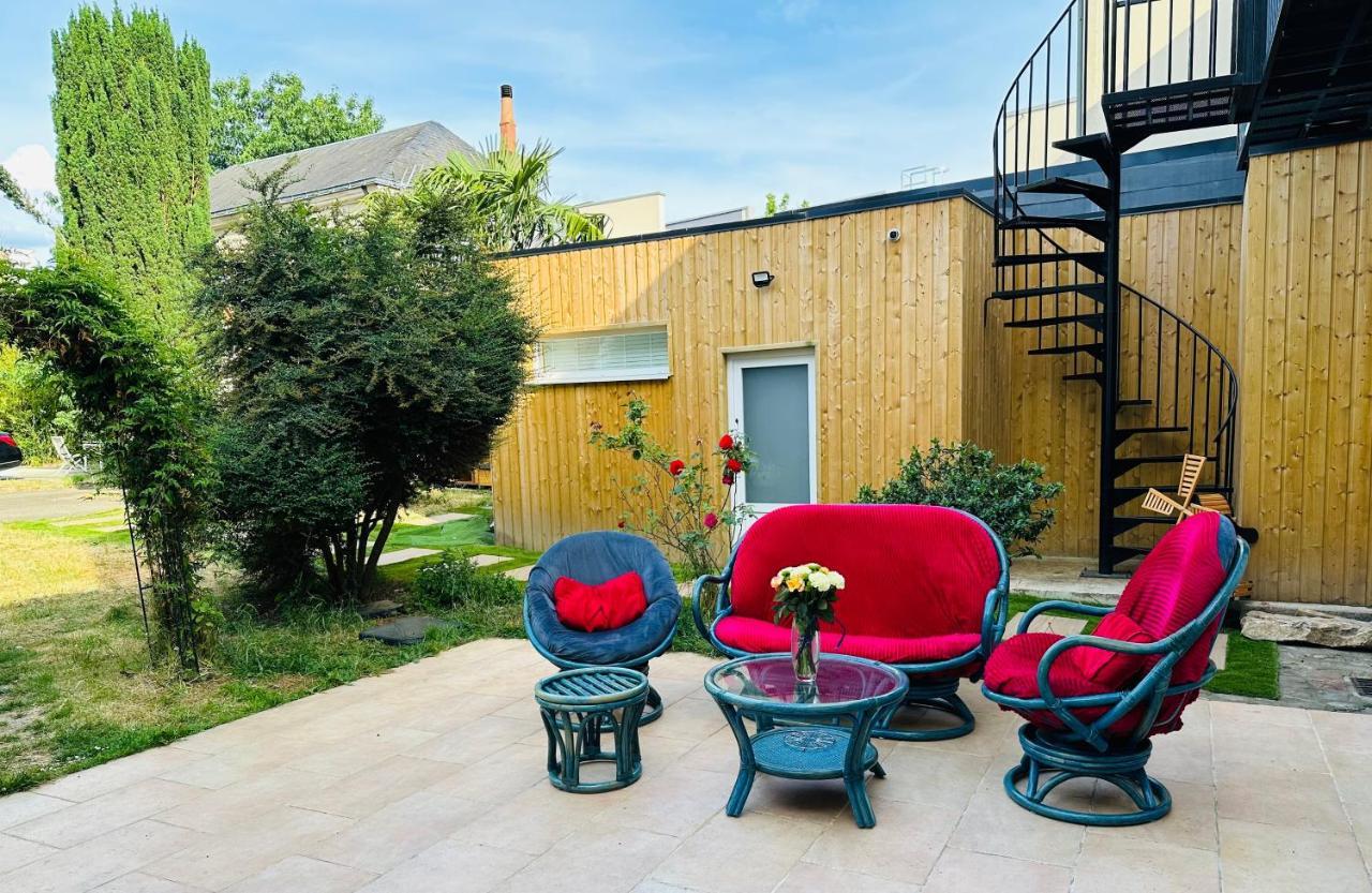 Apartment Saint Denis 1 *